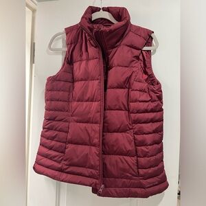 Lands End Maroon Puffer Vest